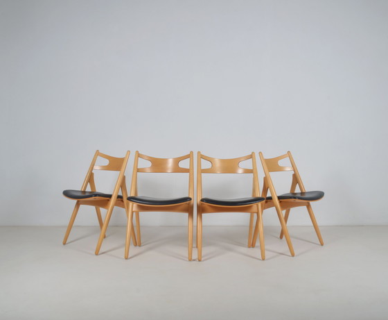 Image 1 of Satz CH-29 Sawbuck-Stühle, entworfen von Hans Wegner für Carl Hansen & Son