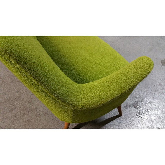 Image 1 of Cocktailsofa aus Teakholz und grünem Stoff
