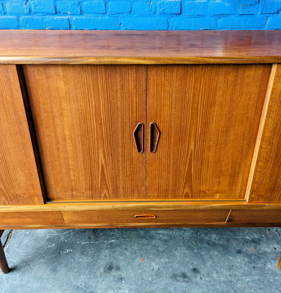 Image 1 of Sideboard aus Teakholz mit Bar aus der Mitte des Jahrhunderts 1960