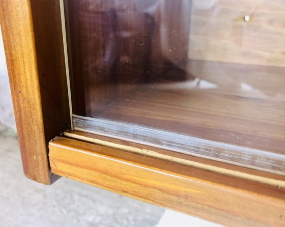 Image 1 of Vintage Wandregal mit Plexiglas-Schiebetüren 1970'S