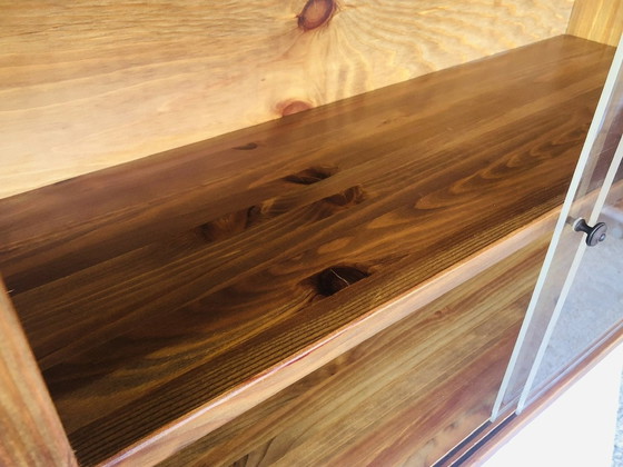 Image 1 of Vintage Wandregal mit Plexiglas-Schiebetüren 1970'S