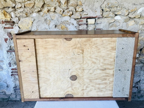 Image 1 of Vintage Wandregal mit Plexiglas-Schiebetüren 1970'S