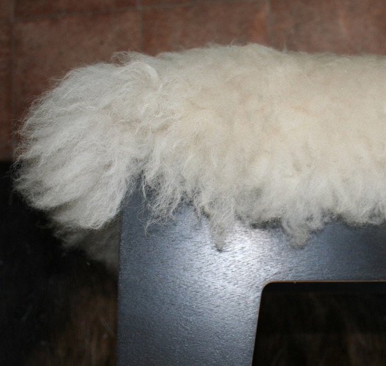 Image 1 of Elegante Woolly-Bank/-Beistelltisch