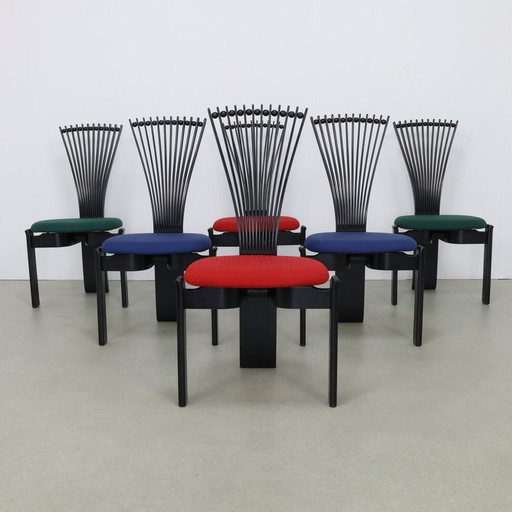 6X Postmoderner Esszimmerstuhl "Totem" Torstein Nilsen Westnofa, 1980S