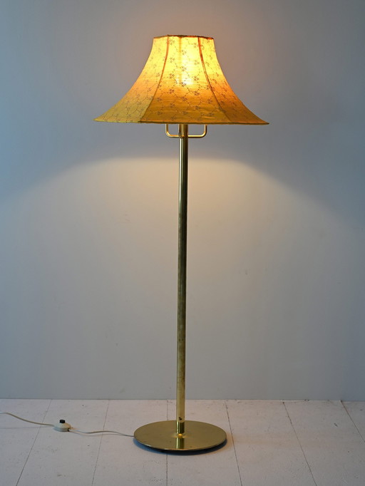 Vintage Gelber Lampenschirm Stehlampe - Mid-Century Goldener Metallsockel