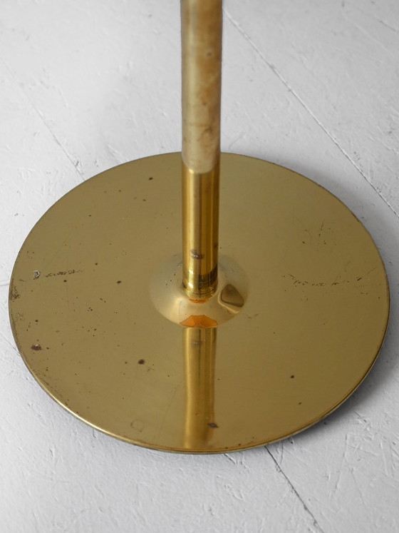 Image 1 of Vintage Gelber Lampenschirm Stehlampe - Mid-Century Goldener Metallsockel