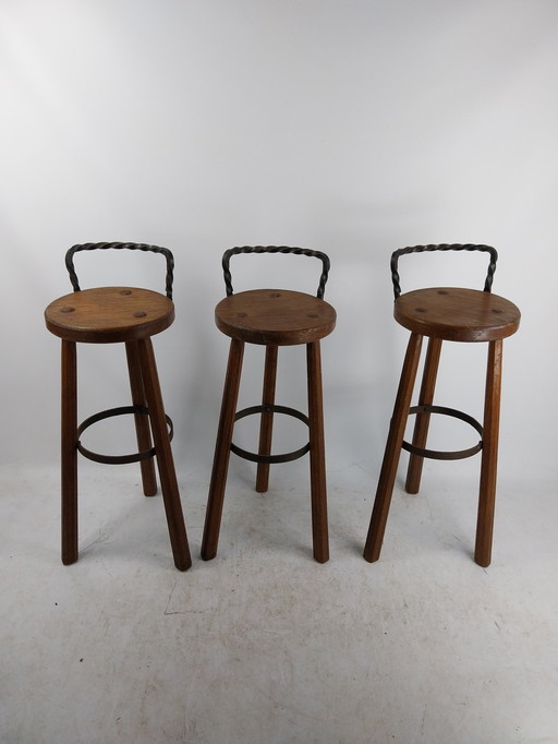 3 X Brutalist Barhocker 1970er Schmiedeeisen und Holz