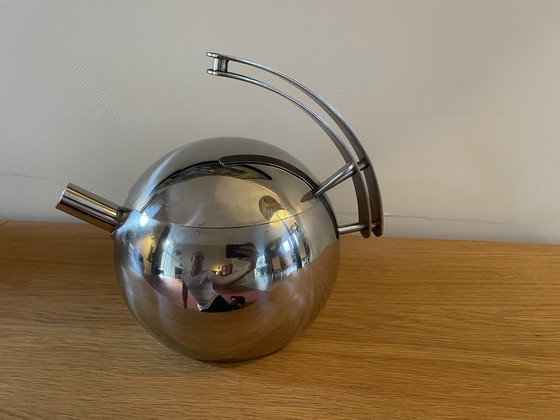 Image 1 of Minimalistische Teekanne In Von Arcimede Stella Kollektion