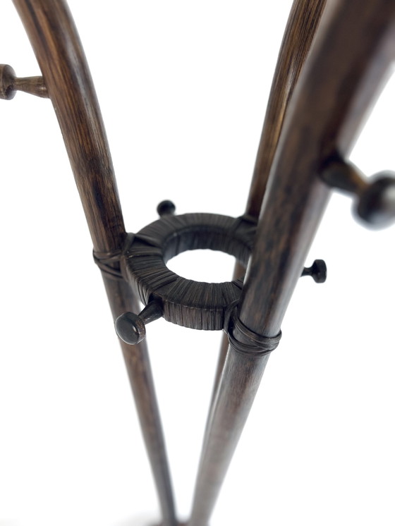 Image 1 of Brutalistischer Kleiderständer