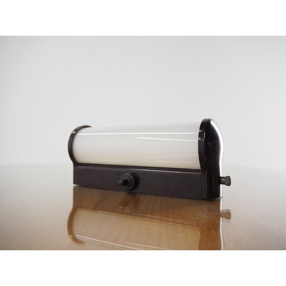 Image 1 of Vintage Wandlampe aus Bakelit und Art Deco Glas, Tschechoslowakei 1940