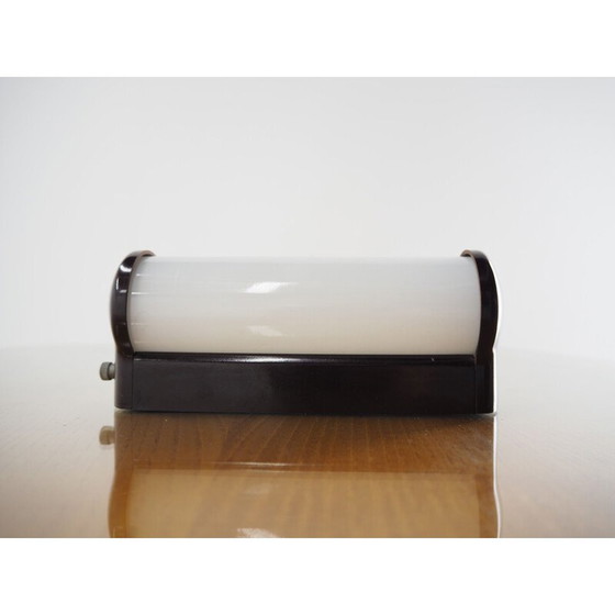 Image 1 of Vintage Wandlampe aus Bakelit und Art Deco Glas, Tschechoslowakei 1940