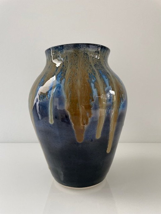 Einzigartige blau glasierte Vase mit Tropf-Effekt