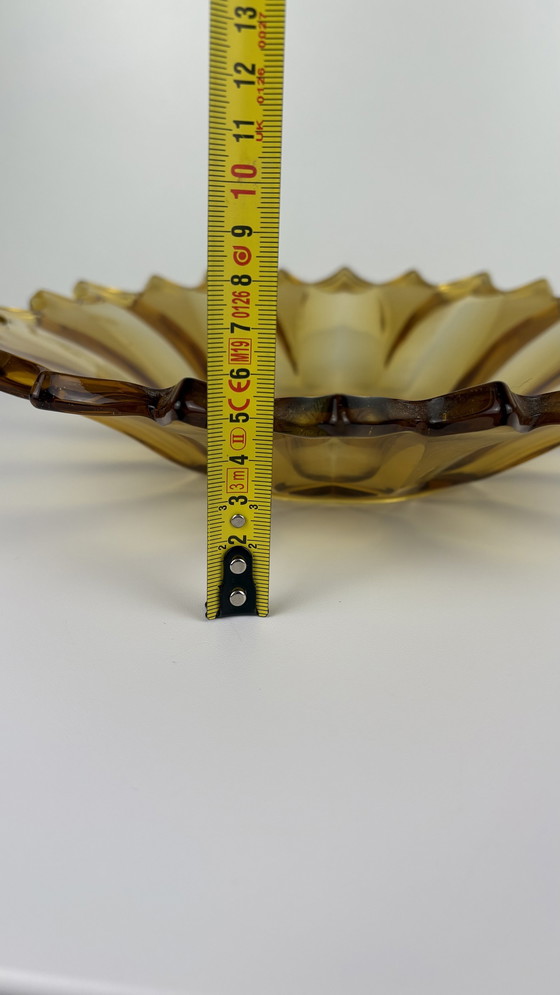 Image 1 of Art Deco Bernsteinfarbene Sonnenblumenschale