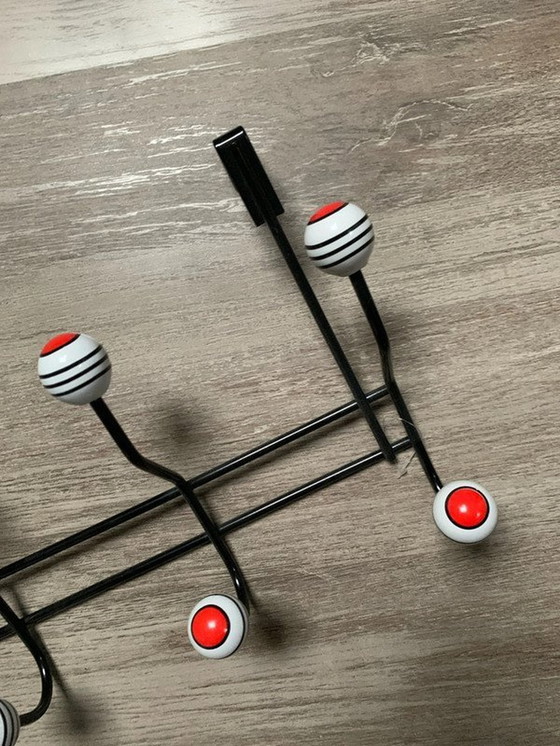 Image 1 of Sputnik Door Kleiderständer