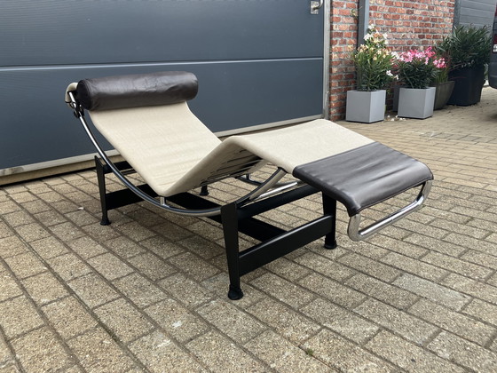 Image 1 of Cassina Lc4 Le Corbusier Chaise longue Écru Canvas ZGAN!!!