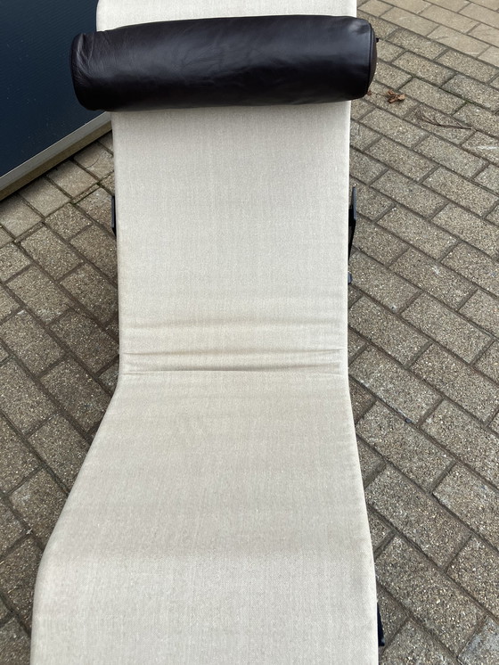 Image 1 of Cassina Lc4 Le Corbusier Chaise longue Écru Canvas ZGAN!!!