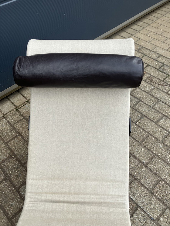 Image 1 of Cassina Lc4 Le Corbusier Chaise longue Écru Canvas ZGAN!!!