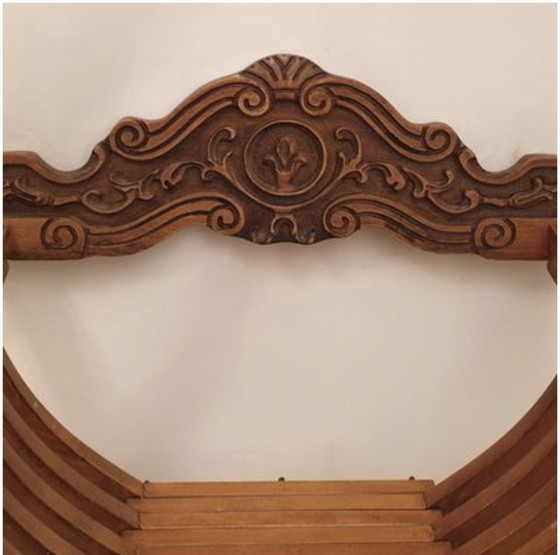 Image 1 of Savonarola-Klappstuhl