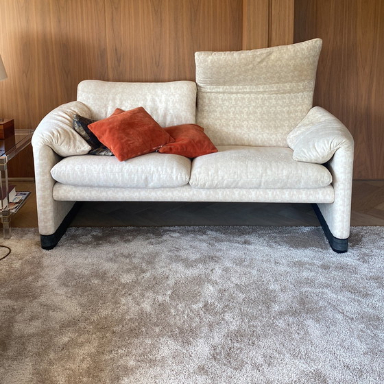 Image 1 of 2x Cassina-Maralunga-Bank