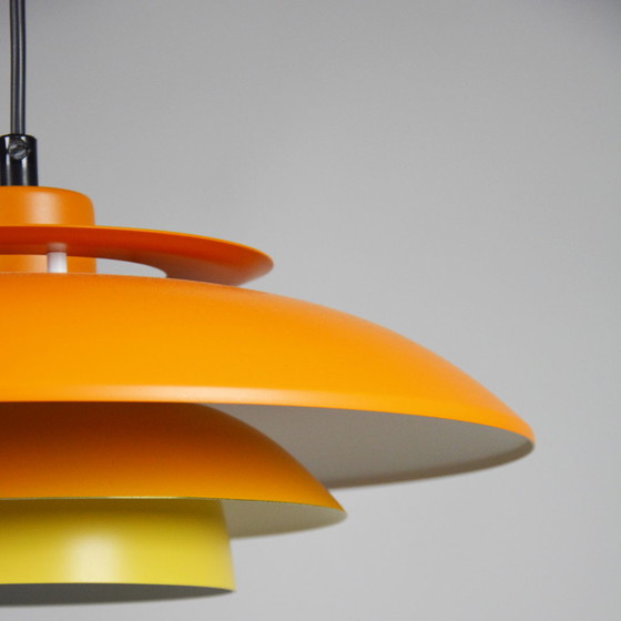 Image 1 of Belux Switzerland orangefarbene Hängelampe aus den 1980er Jahren