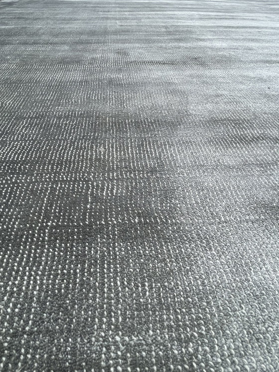 Image 1 of Leolux Patna Teppich Grau