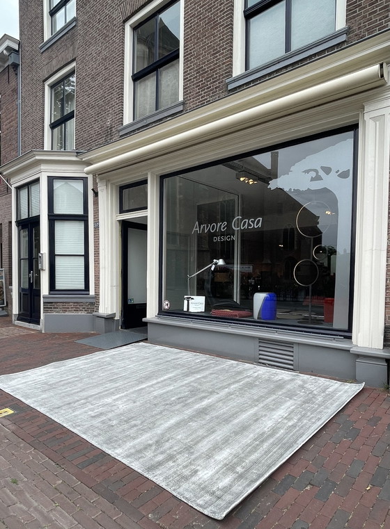 Image 1 of Leolux Patna Teppich Grau