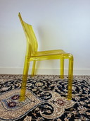 Kartell Frilly Stuhl von Patricia Urquiola