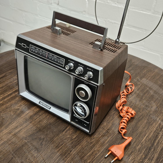 Image 1 of Seltene Radio-TV-Marke Universum