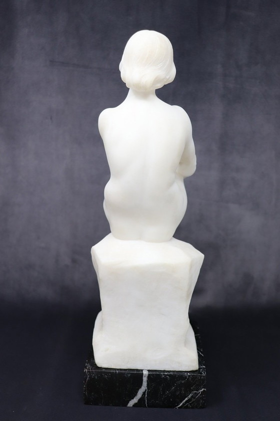 Image 1 of Art-Déco-Skulptur aus weißem Marmor