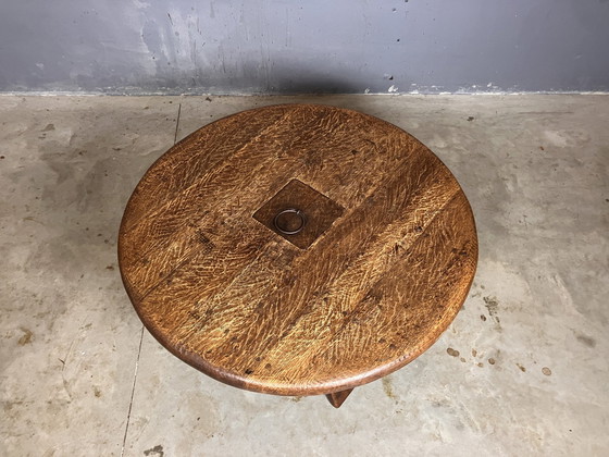 Image 1 of Rustikaler Brutalist Eiche Couchtisch