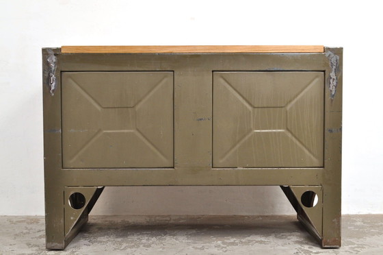 Image 1 of Vintage Kommode