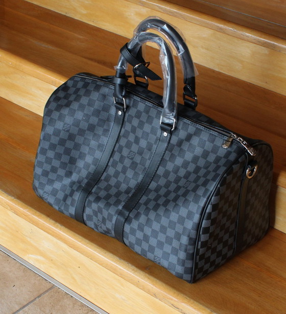 Image 1 of "Happy Day Duch"-Lv