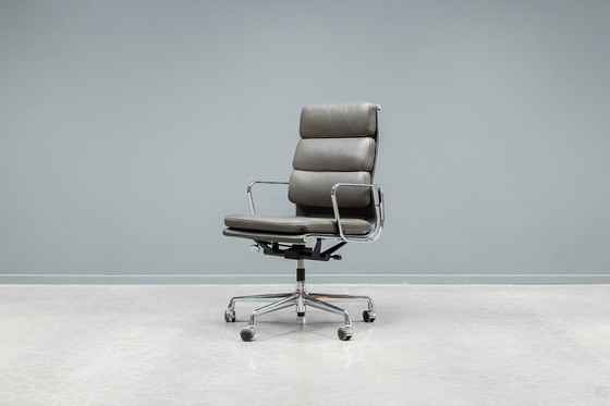 Image 1 of Eames Ea219 Softpad Bürostuhl