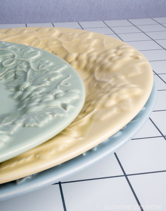 Image 1 of 3 Teller groß in Pastellfarben Williams-Sonema Italien