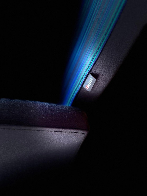 Image 1 of 2 Bejot Vector Sitze