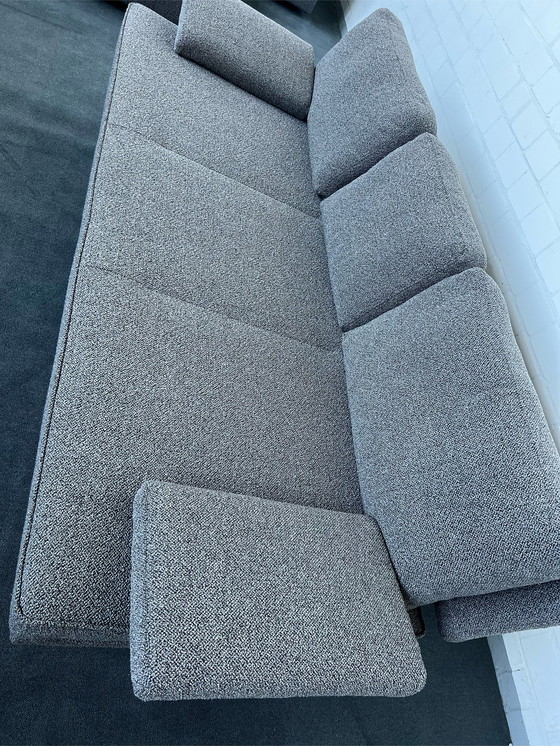 Image 1 of Walter Knoll Living Platform
