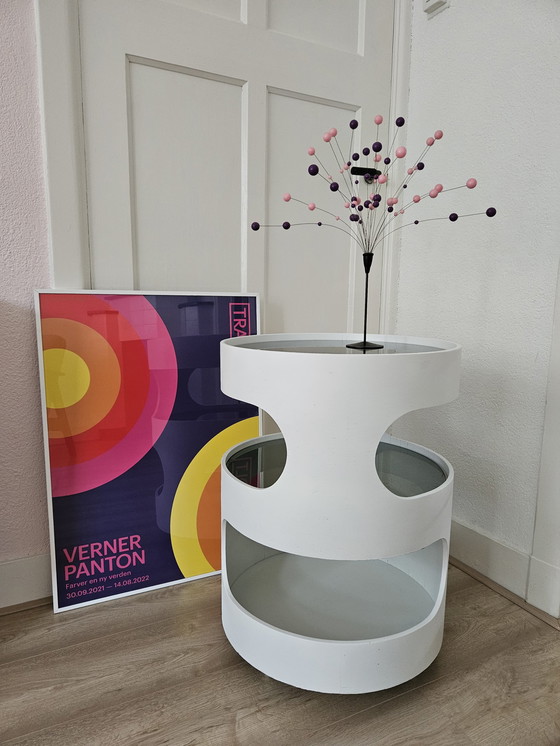 Image 1 of Opal Luna-Wagen