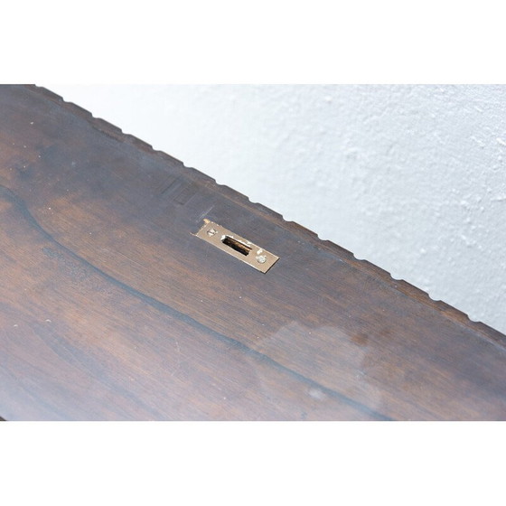 Image 1 of Art Deco Barschrank aus Nussbaum und Glas, Tschechoslowakei 1930er Jahre