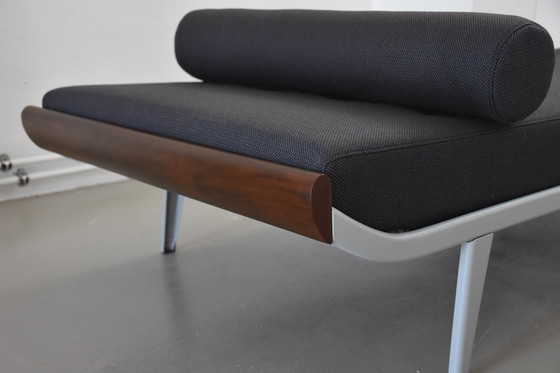 Image 1 of Vollständig Restauriertes Mid Century Daybed Cleopatra