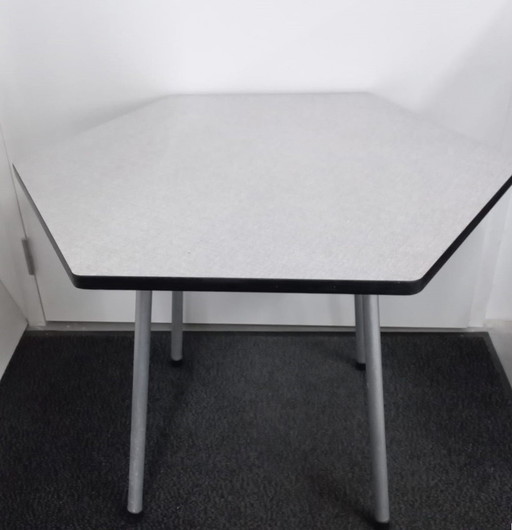 Vintage Formica Hexagon Beistelltisch 60s-70s.