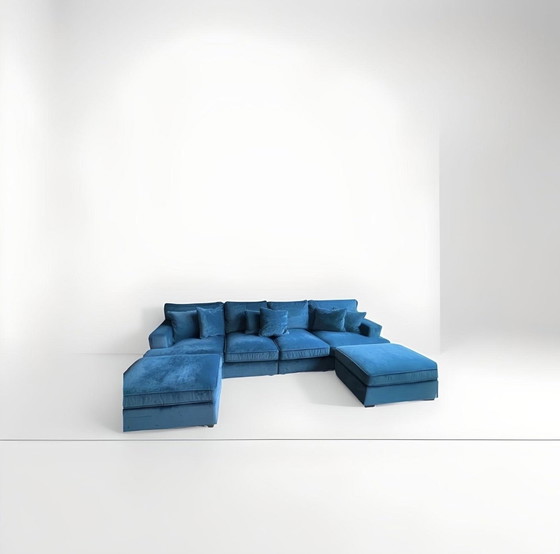 Image 1 of Samtblaues Samt-Sofa