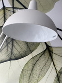 Große industrielle Retro-Stehlampe