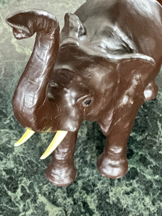 Image 1 of Vintage Leder Nilpferd & Elefant