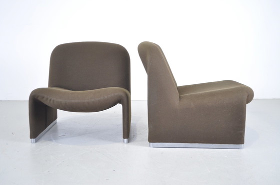 Image 1 of 2 x Artifort Alky Castelli