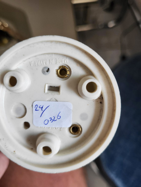 Image 1 of Jugendstil-Pendelleuchte, Milchglas mit Dekorbögen und Messingbefestigung