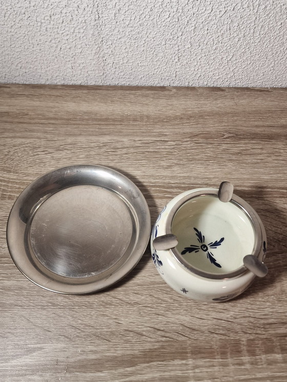 Image 1 of Seltene Delfter Blau Dovo Holland Porzellan Chrom Aschenbecher