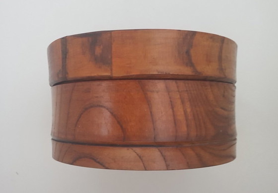 Image 1 of Handgefertigte Holzkiste