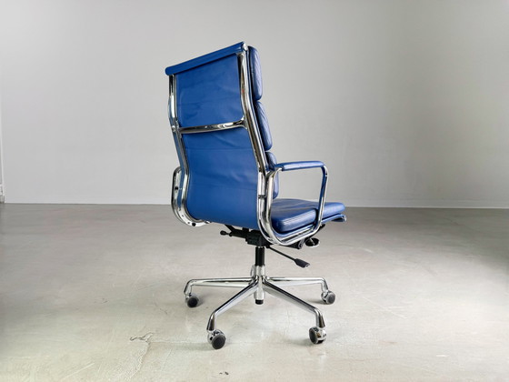 Image 1 of Original Vitra Ea 219 Bürostuhl Soft Pad Blau Charles & Ray Eames Leder