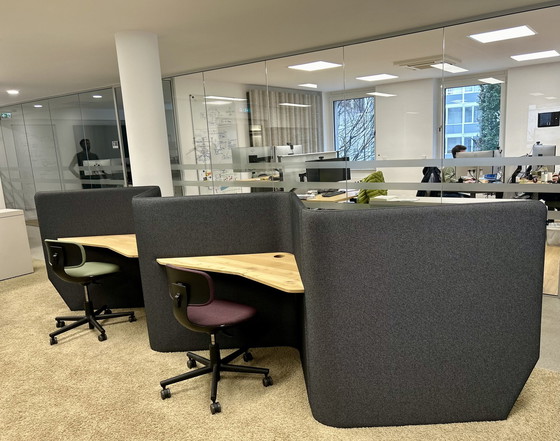 Image 1 of Welle der Marke Buzzi Space Schreibtisch