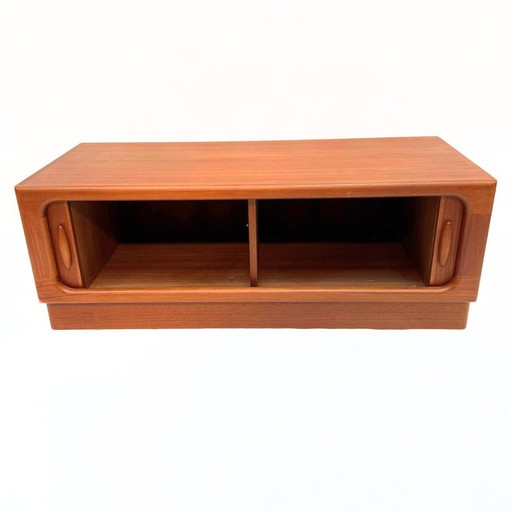 Renovierter Vintage Dyrlund Teak Medienschrank
